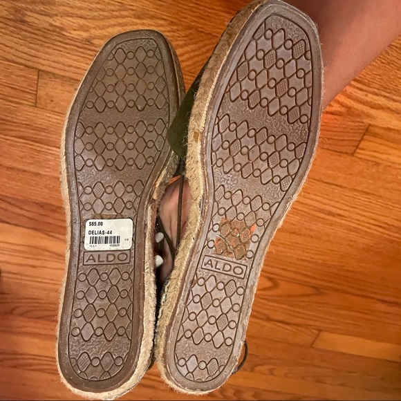 ALDO Delias Tie Sandals - Picture 11 of 12